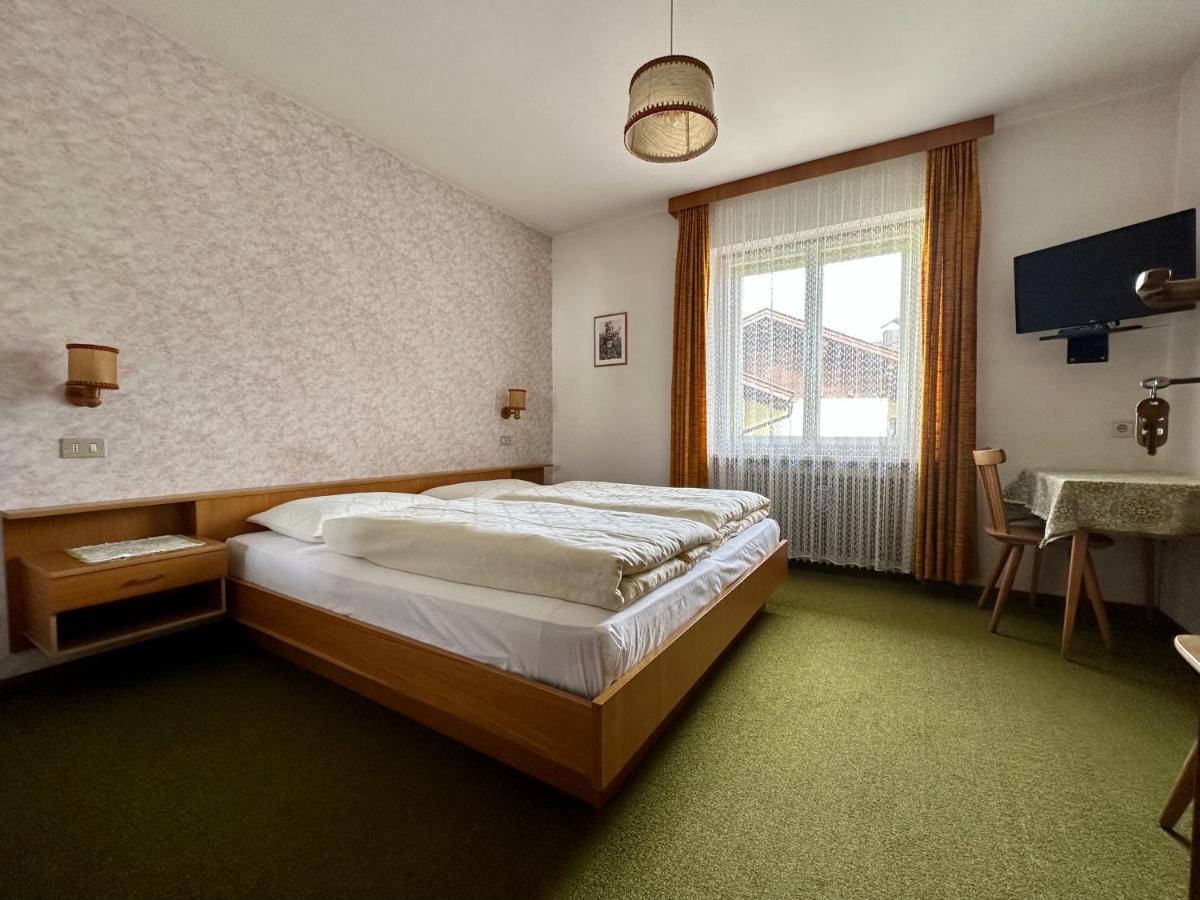 Apartments Gasser モングエルフォ エクステリア 写真