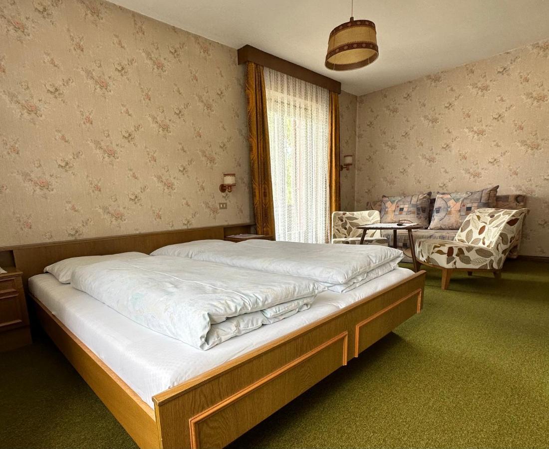 Apartments Gasser モングエルフォ エクステリア 写真