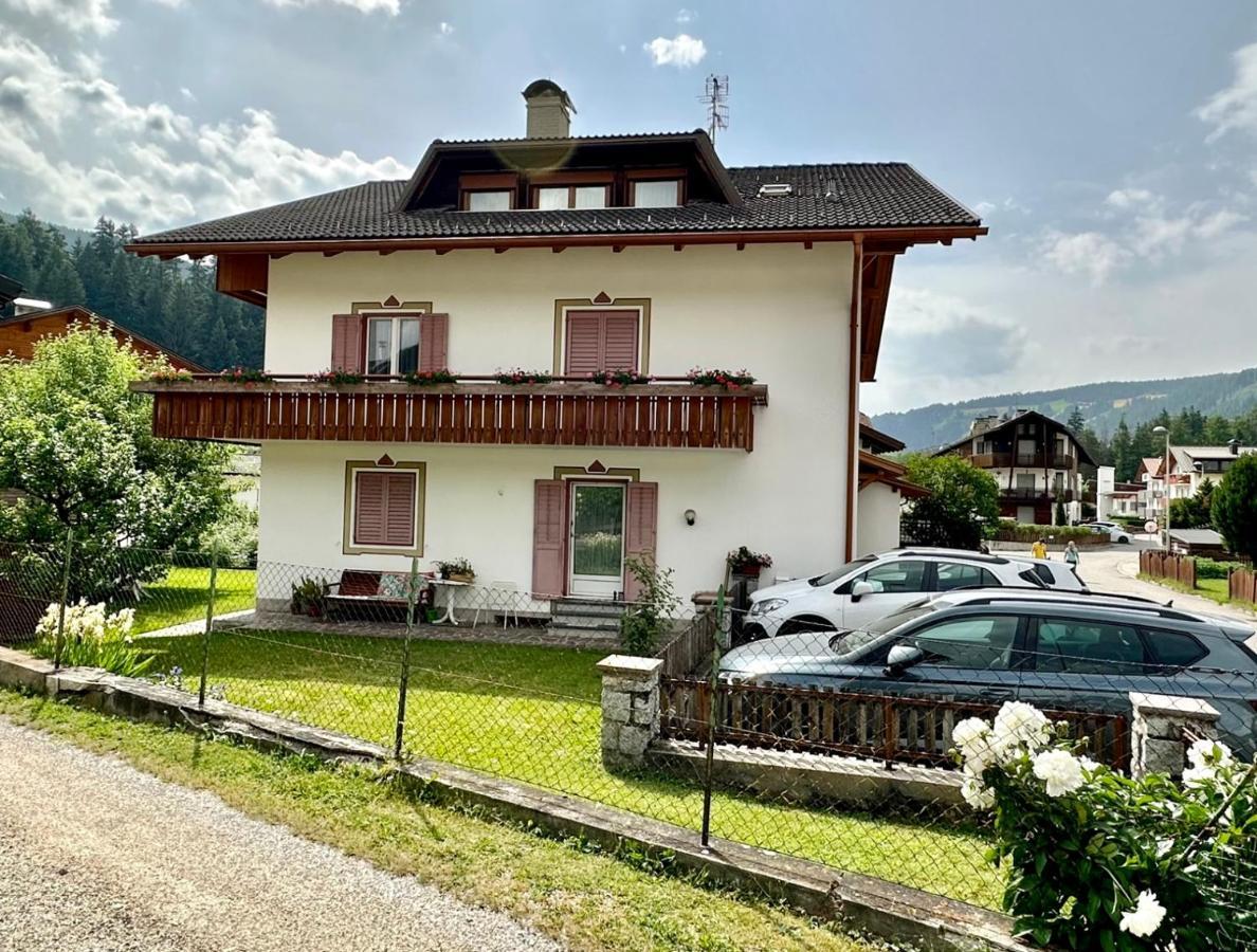 Apartments Gasser モングエルフォ エクステリア 写真